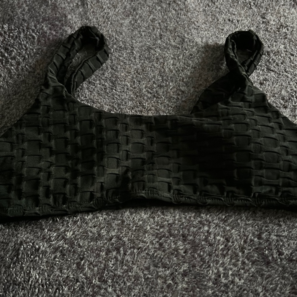 Black swim top bra top M